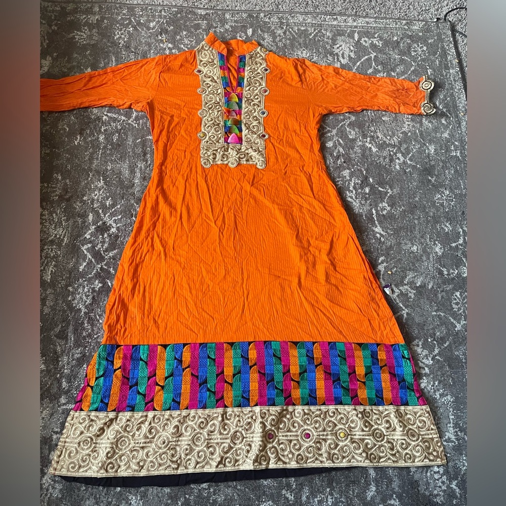 Pakistani Kurti